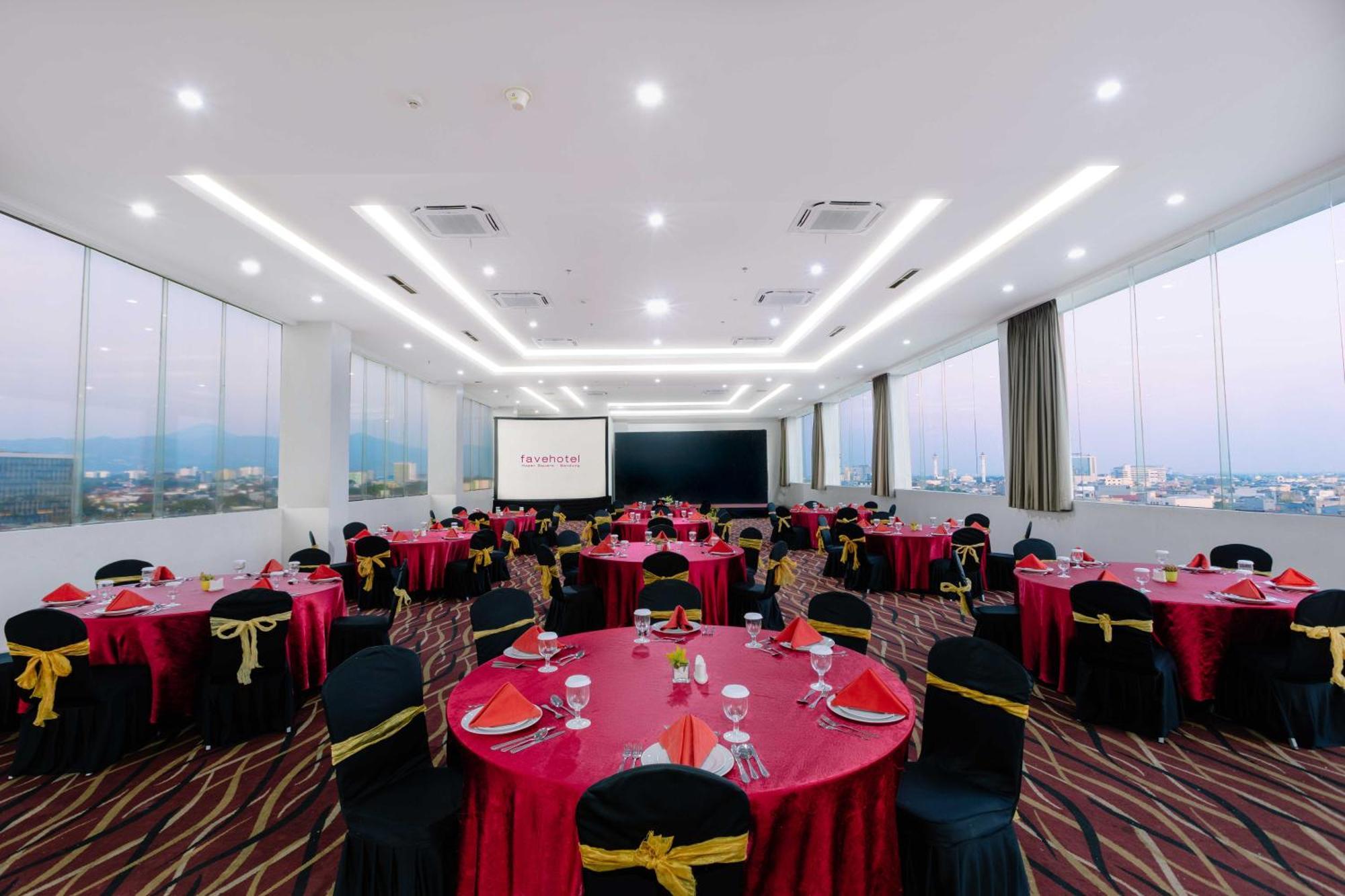 Favehotel Hyper Square Bandung Luaran gambar