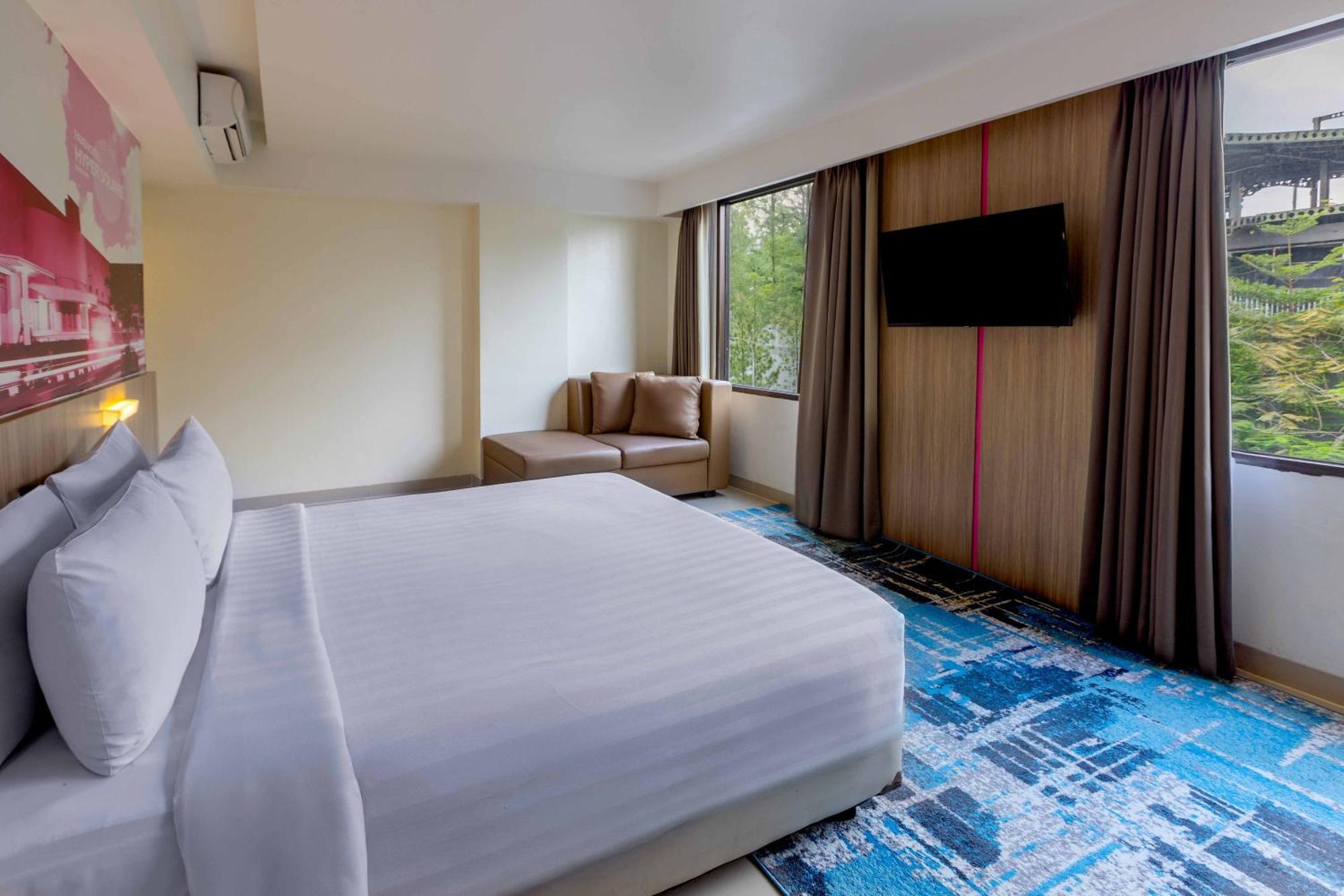 Favehotel Hyper Square Bandung Luaran gambar