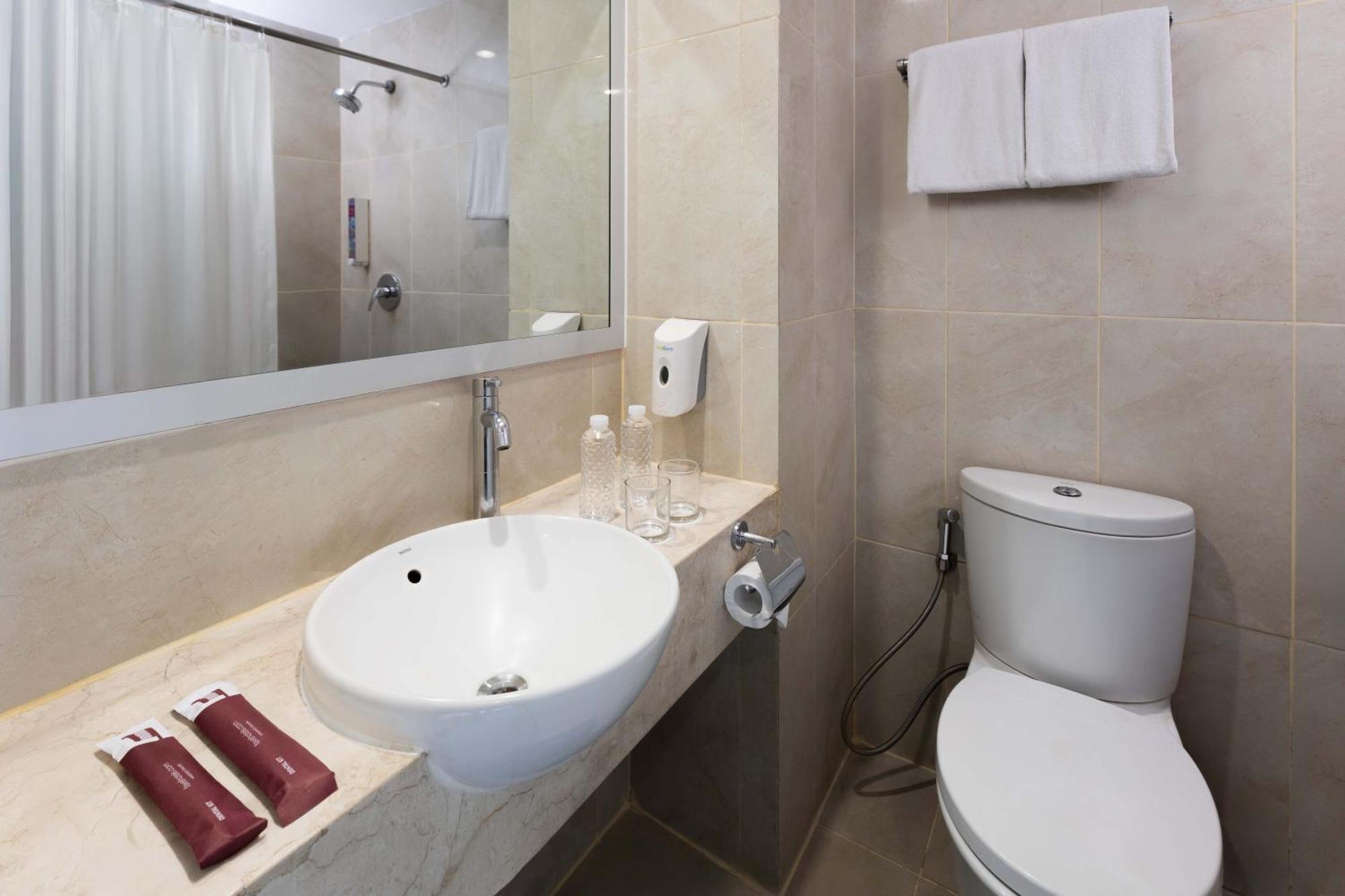 Favehotel Hyper Square Bandung Luaran gambar