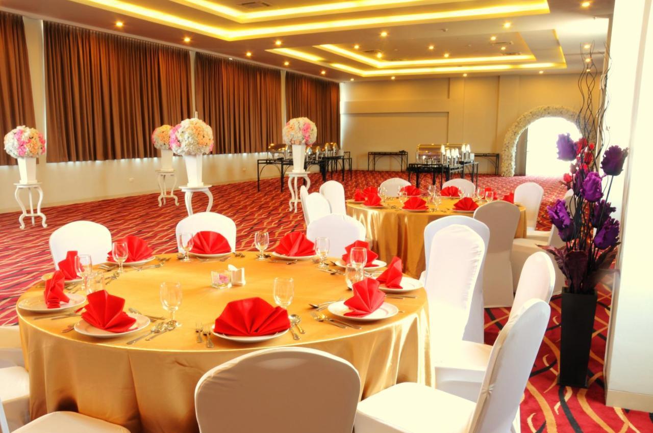 Favehotel Hyper Square Bandung Luaran gambar