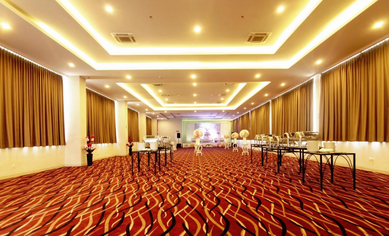 Favehotel Hyper Square Bandung Luaran gambar